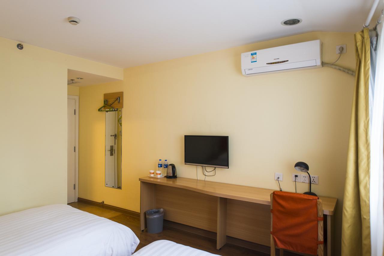 Home Inn Shanghai South Pudong Road Expo Exterior foto